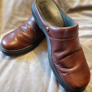 Womens TIMBERLAND Slides CLOGS Mules SZ 8 BROWN Leather.